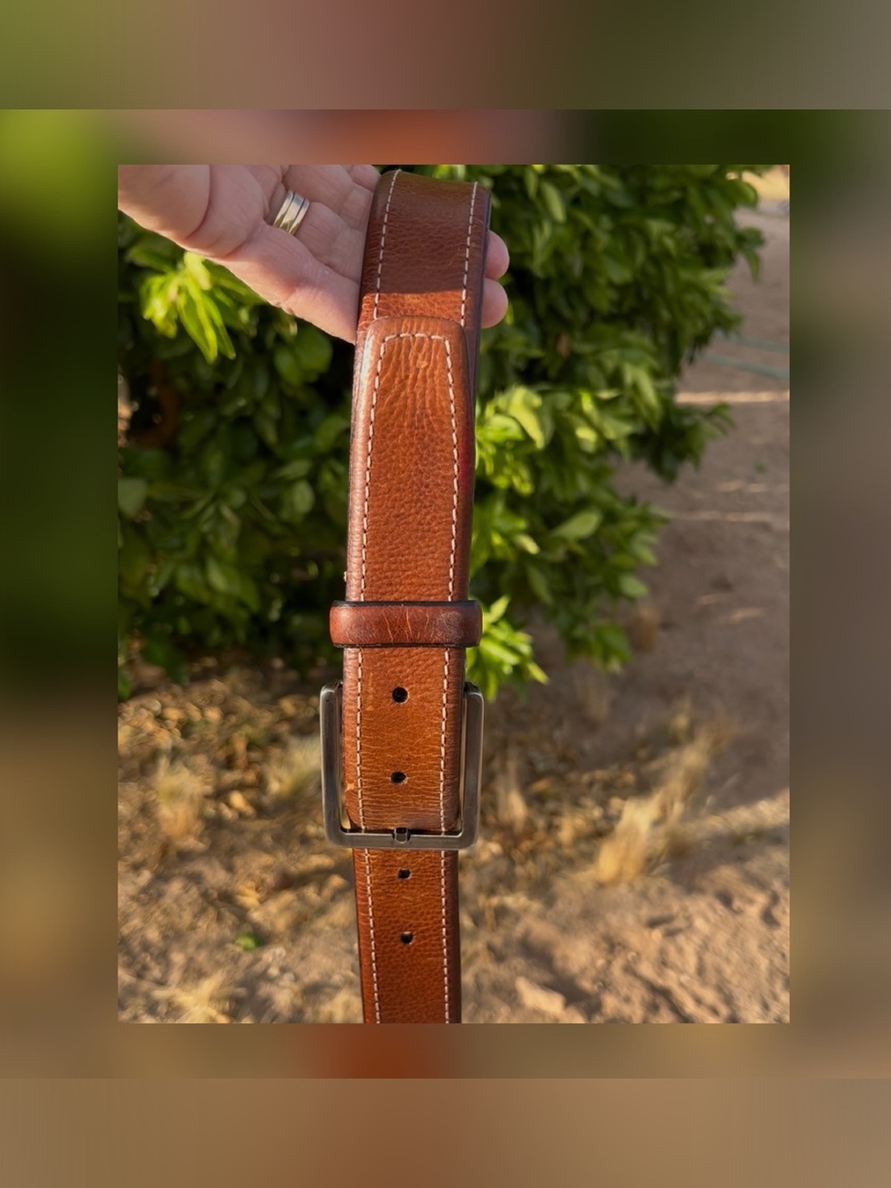 Trafalgar Italian Made Belt Silver
Hardware, Marked Size 34, Contrast Stitching